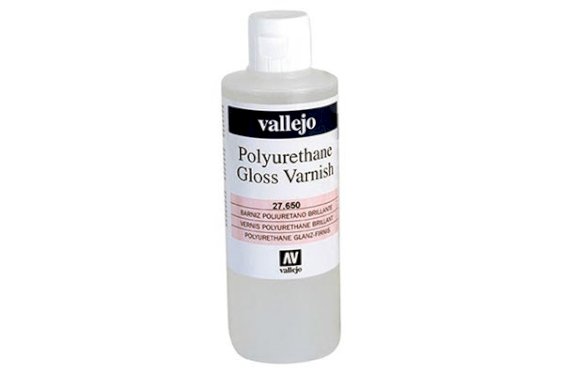 Vallejo Gloss Varnish Polyurethane 200 ml. Bottle