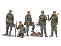 TAMIYA 1:35 German Infantry Set (Mid-WWII)