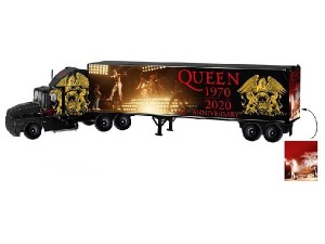 REVELL 3D puzzle QUEEN Tour Truck - 50th Anniversary