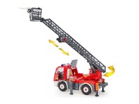 REVELL Turntable Ladder Fire Truck 1:20